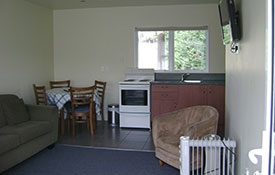 full kitchen facilities in 1-bedroom unit